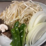 ジンギスカン×厚岸牡蠣  ラムグチカズヤ - 