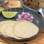 Hathor - オードブルお任せ３種盛りのトルティーヤ