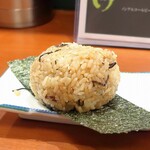 温鮮酒場 ちょんまげ - おにぎり(塩昆布)