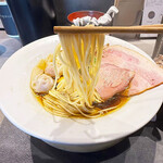 Ramen Break Beats - 三河屋製麺製の「中加水もっちり麺」