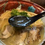 麺屋 夢風 - スープ