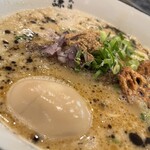 謙信 - 限定　白湯らーめん＋煮玉子