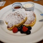 サラベス 品川店 - リコッタチーズのパンケーキ