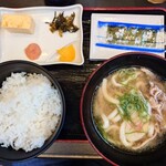 資さんうどん - 料理写真: