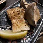 たん焼 忍 - 噛むとエリンギ汁が〜