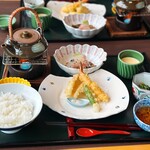 お食事処 海浬 - 鯛胡麻お刺身御膳天婦羅付き