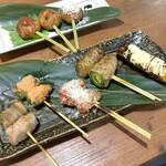 炉端とホルモンと串焼きとおでん とっとっと - 