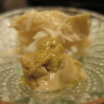 和ごころ 泉 - 蟹の身とミソを和えたものアップ