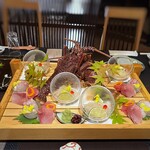 山もみじの宿 八芳園 - 料理写真:立派な「伊勢海老」さま