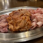 塩ホルモン 炭火のあんざい - 