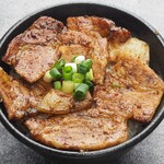 炭焼豚丼専門店 豚めし家 - 