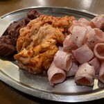 塩ホルモン 炭火のあんざい - 