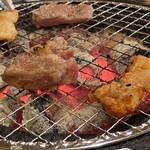 塩ホルモン 炭火のあんざい - 
