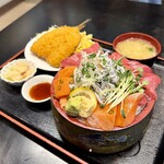 まるわ食堂 - 料理写真: