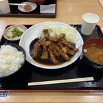 とんとん食堂 - 