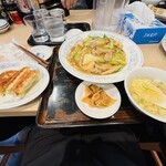 ぎょうざの満洲 - 料理写真: