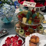 Tiffany Blue Box Café - 