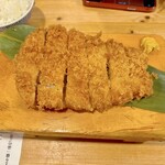 とんかつ紅の豚 - 