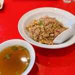 大洋苑 - 揚州炒飯（大盛）