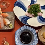 御料理 貴船 - 蟹と鰤の刺身　辛子味噌