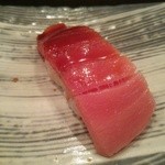 都鮨 - インド鮪中トロ