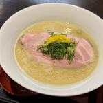 豚白湯創作麺処 友池 - 