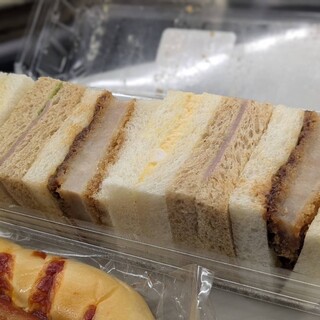 キムラヤのパン_1