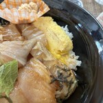 波真夕 - ヒラメのヅケ丼
玉子焼き