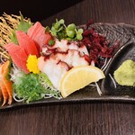 三陸旨いもん屋 つぼ八 - 刺身3点盛り