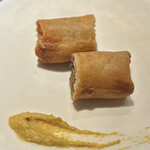 330694167 - 三種の茸の味噌春巻き