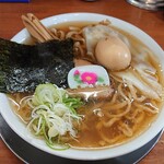 ラーメン金子 - 中華そば(小)・煮たまごTP