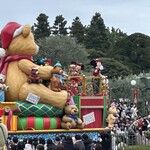 ヒューイ・デューイ・ルーイのグッドタイム・カフェ - バケパ席の後ろあたり、立ち見