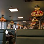 ラッキーピエロ - 内観