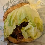 ラッキーピエロ - 【チャイニーズチキンバーガー】４５０円