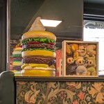 ラッキーピエロ - 内観