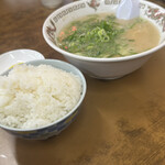 長浜ラーメン リキマル - 