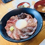 あか牛丼いわさき - 