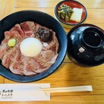 あか牛丼いわさき - 