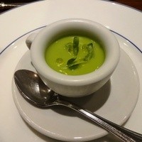 キノシタ - グリーンピースのスープ