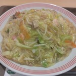 リンガーハット - 料理写真:野菜タップリ皿うどん麺少な目910円。