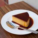 MAATle - 和三盆焼きプリン（650円）