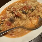 牡蠣と肉とワインの旨い店 Bistro サンタンナ - 