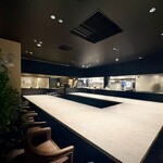 スプリングバレーブルワリー東京 - ◉2階ダイニング(カウンター席)