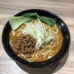 横濱家系ラーメン たくみ家 - 