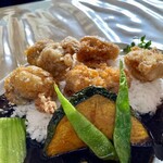 小林カレー - から揚げも最強クラス！