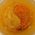 仁修樓 - 左オス　右メス