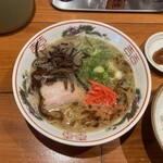麺屋 真心 - とんこつラーメン