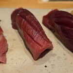 すしやのたい悟 - 大間天然本鮪、赤身、中トロ、大トロ