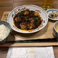 中国菜厨 エスサワダ 新丸ビル店 - 