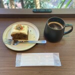 COMFORT Stand Ikebukuro - キャロットケーキセット
